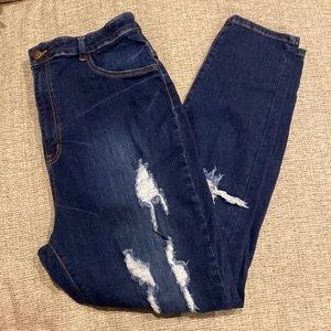 Fashion Nova Ripped Skinny Jean